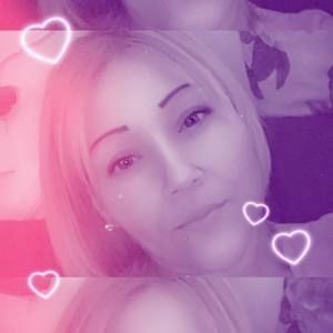 Meet your Posher, Ezy